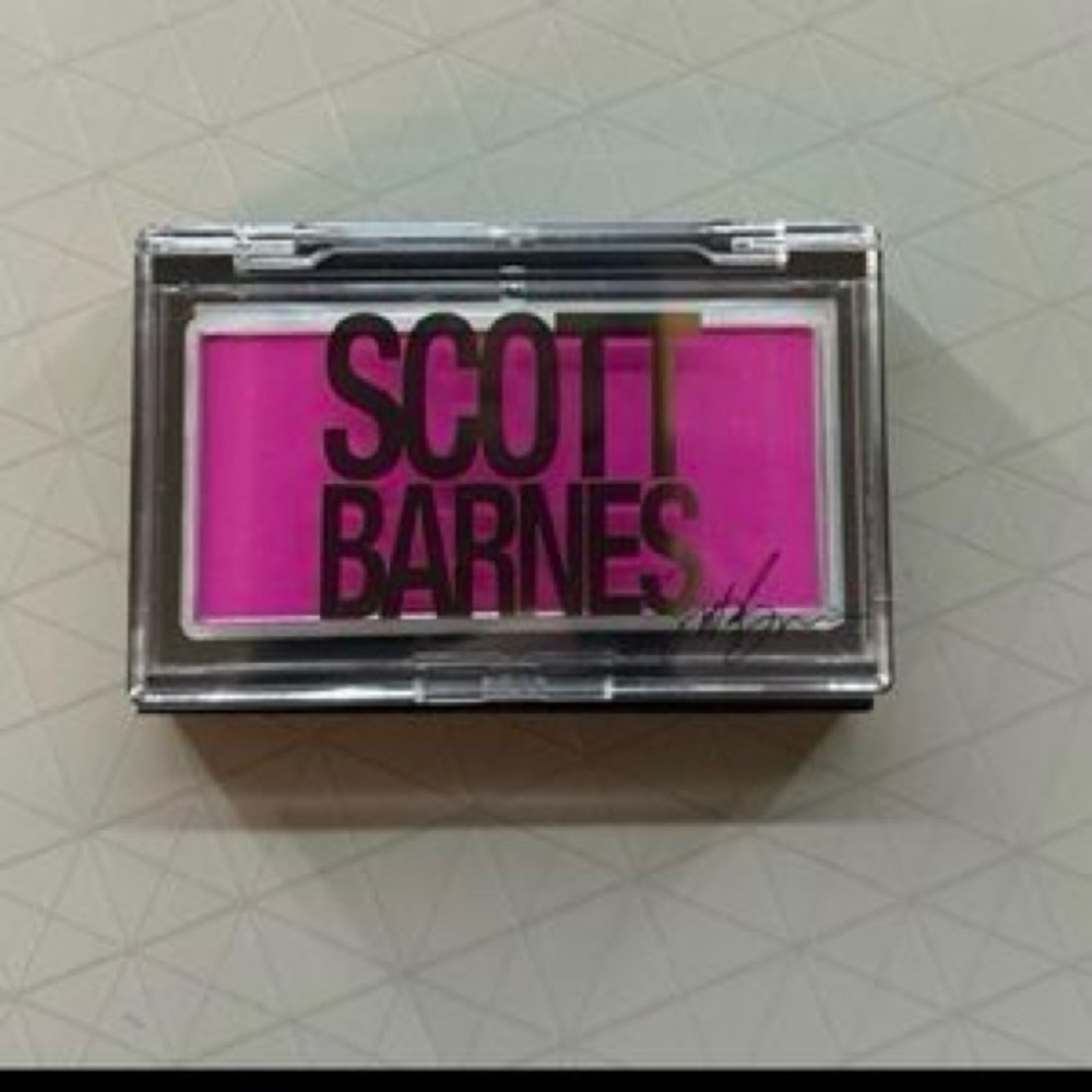 Scott Barnes plastic Pink blush